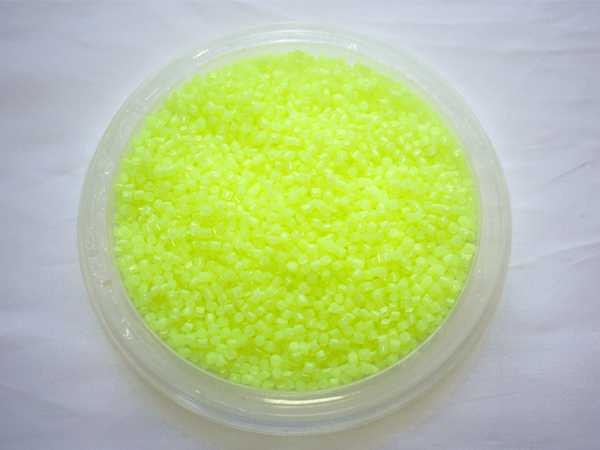 增(zeng)白增亮(liang)顆粒