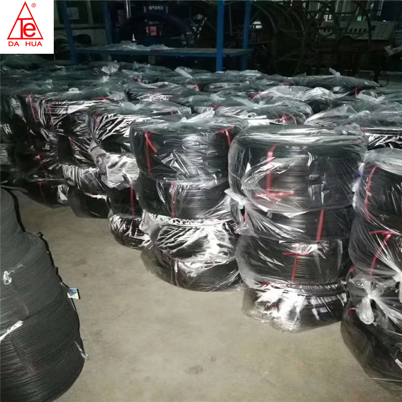 箱(xiang)包鑲嵌(qian)條專用(yong)黑色塑(su)料消泡(pao)母料