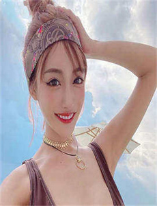 日韩无人区码卡1卡2卡-痴女上司